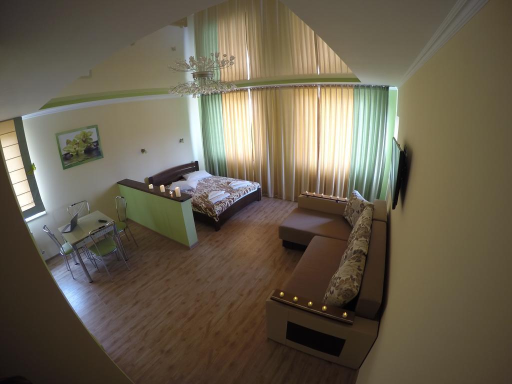 Vip Apartament In The Center Truskavets Bagian luar foto