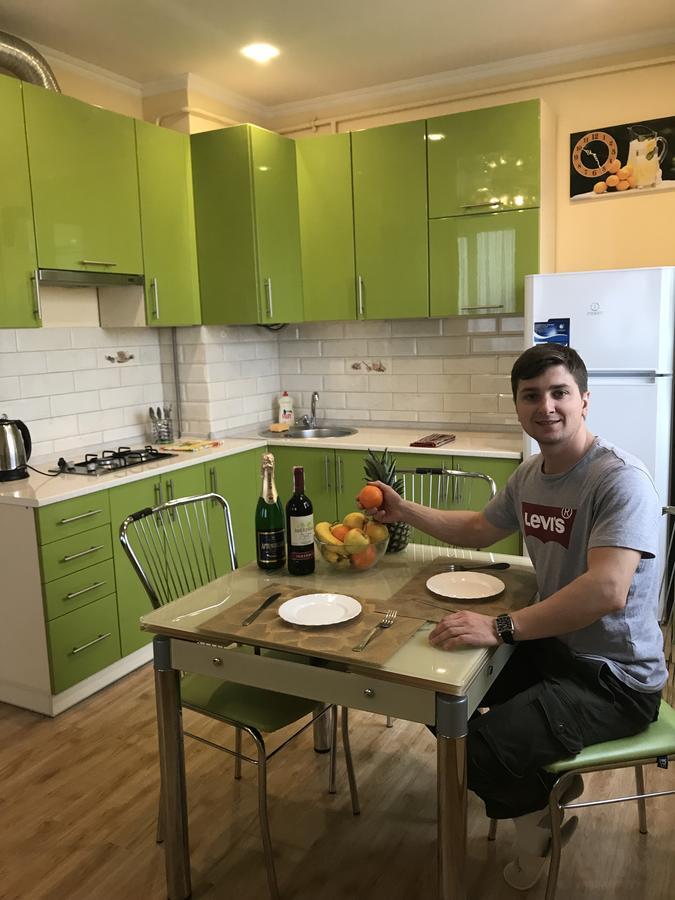 Vip Apartament In The Center Truskavets Bagian luar foto