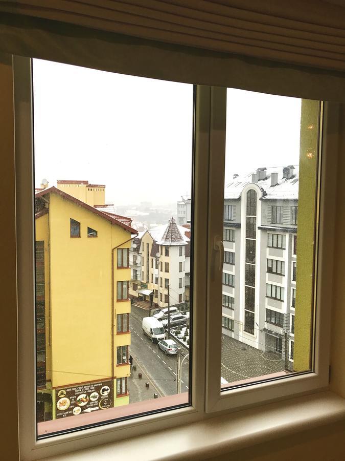 Vip Apartament In The Center Truskavets Bagian luar foto